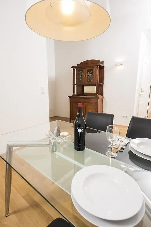 Executive Suites Margareten By Welcome2Vienna 0*, Vienna