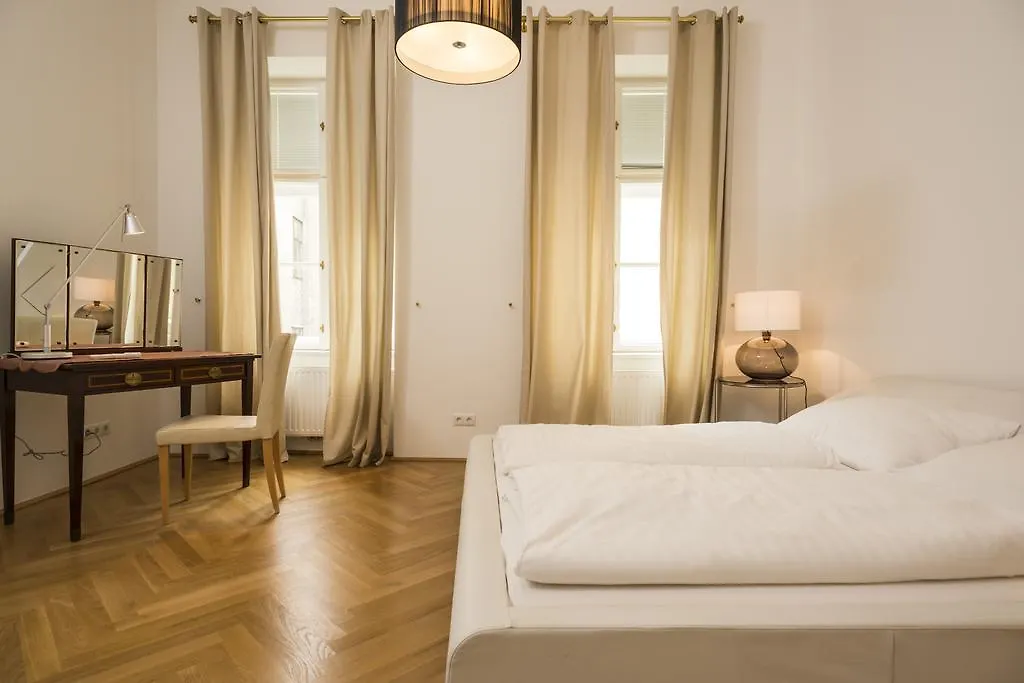 Executive Suites Margareten By Welcome2Vienna Apartment