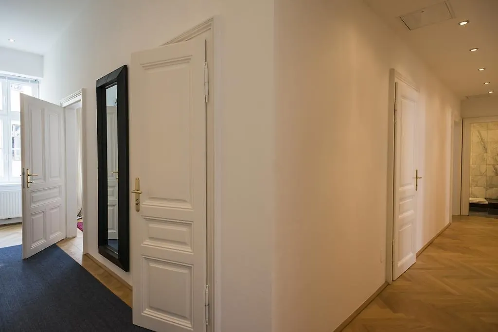 Executive Suites Margareten By Welcome2Vienna 0*, Vienna