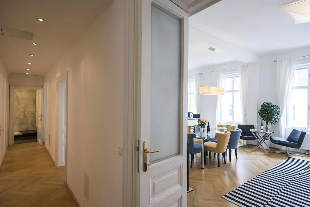 Executive Suites Margareten By Welcome2Vienna Apartment