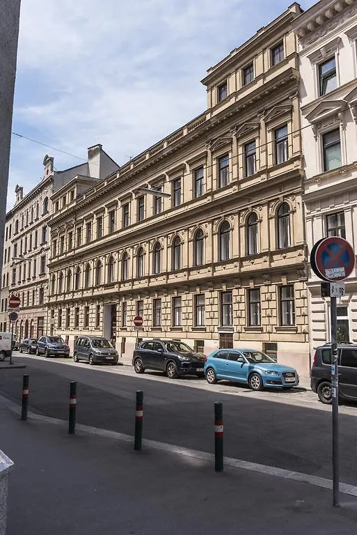 Executive Suites Margareten By Welcome2Vienna contacts